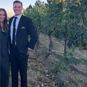 Black Men’s Suit Worn Once